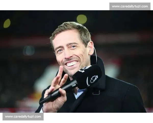 惩罚变温情！克劳奇化身一日领队助法纳姆镇募款破纪录